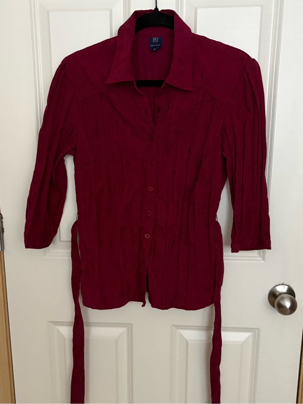 Banana Republic Women's Button-Down Shirt in Deep Wine